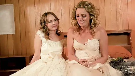 Interview: Marriage and Eloping Mit Charlie Forde, Lilly Bell