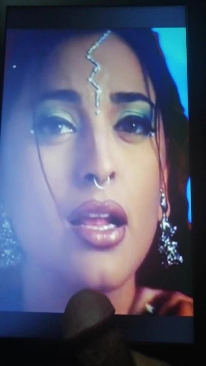 Juhi chawla cumshot