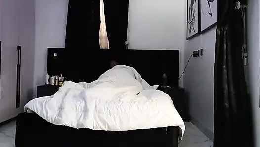 Aku pagi-pagi bareng yuk... Sendirian.