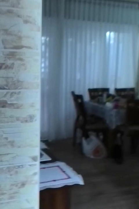 Ödevini yapmadı ve bunun için cezalandırılıyor