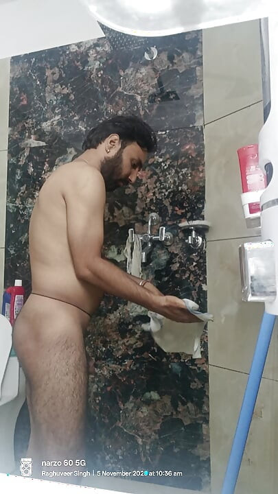 Shankar ke sath mein ek dusre ki gand maarte hue