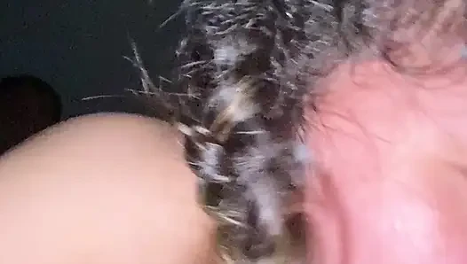 Подпрыгиваю на хуе