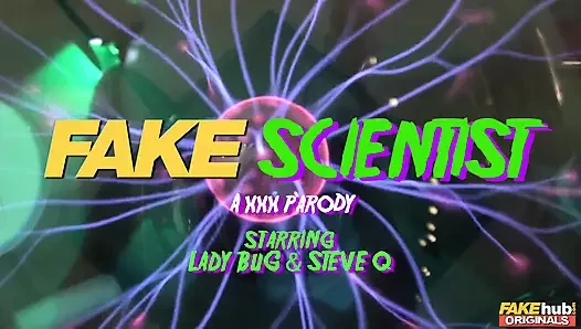 FakeHub Originals - безумный ученый Стив приносит великолепную куклу Lady Bug в жизнь и дает ей дикую тренировку в лаборатории