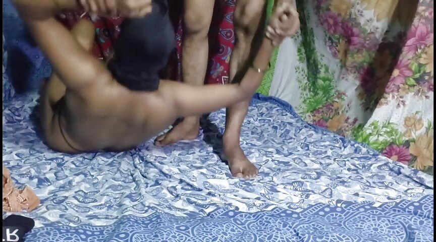 Bengali wife ne apne husband ke sath kiya maja me chudai
