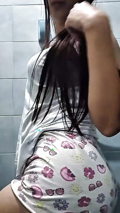 I masturbate with my stepdad and touch my Rich Vagina