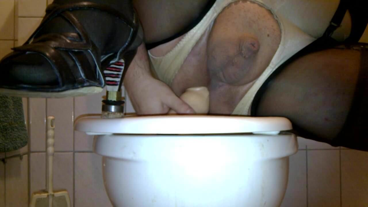 Huge plugs for my stretched asscunt