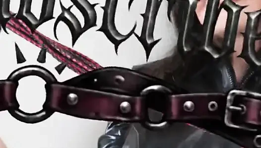 DomLadyMia - Рабыня ОфМ - пытка члена и отсутствие удовлетворения - Teil 1