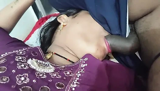 Desi village girl indian bhabhi ke Ghar per cudai ka MMS