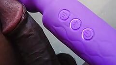 El masaje gay más caliente con juguetes vibradores y finalmente la goma de goma .. Video hd