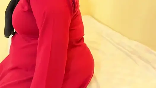 Ngentot tante seksi arab saudi sampai crot berkali-berkali