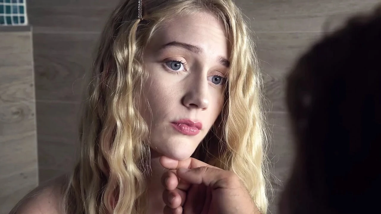 Teenfidelity sürtük genç emma chad's cum tarafından kaydedildi