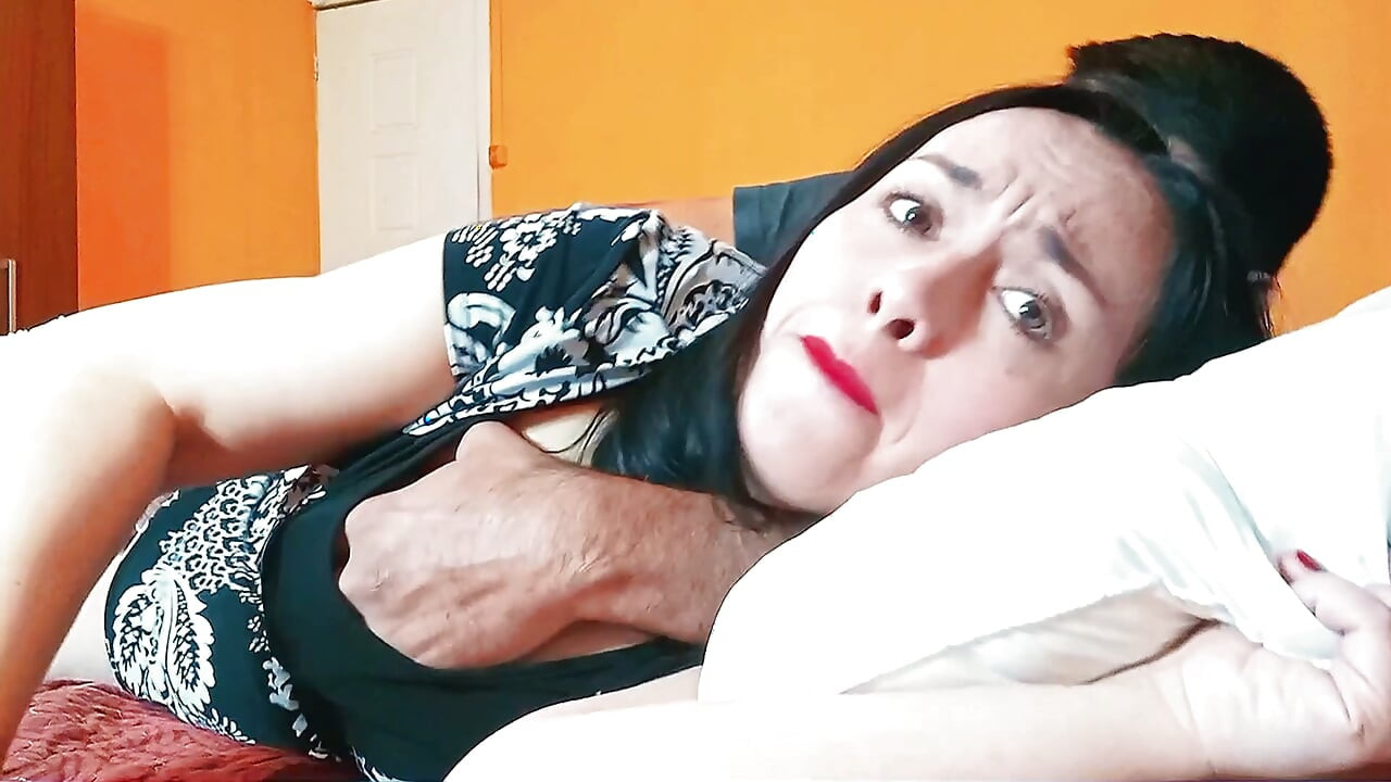 Stepmom, I'm going to fuck you the cuckold isn't home.