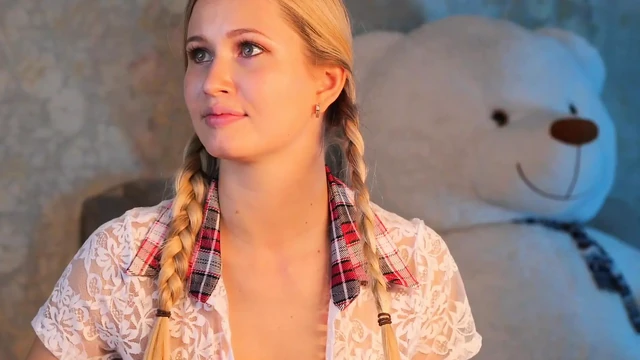 The Student Shows Her Pussy Very Close and Also Slaps Her Ass
