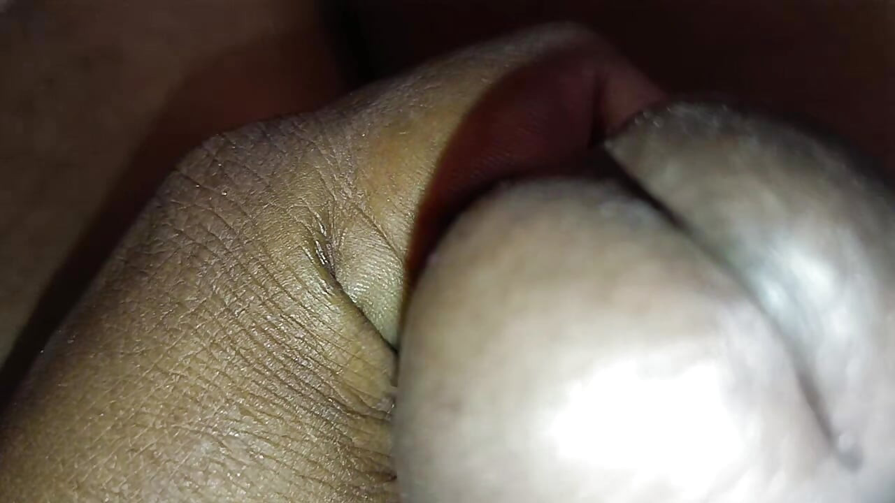 Desi punching