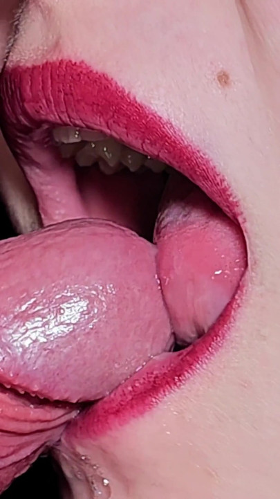 Derleme üvey annenin boğazını spermle dolduruyor | Klip 1