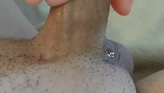 Yeni oyuncakla alay