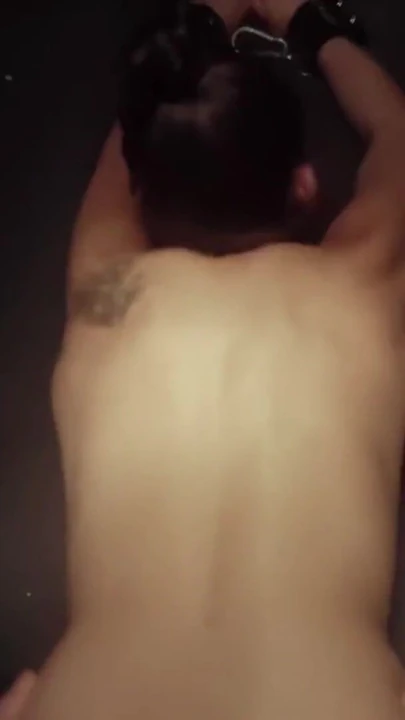 Poderoso momento de "Control del orgasmo para el esclavo Parte 1"