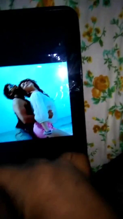 Key moment from "Kanji Rani Tamannakku en kanji"