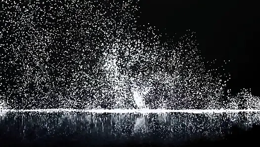 Michael tips jilat kontol dan memek pelayan nakal ini