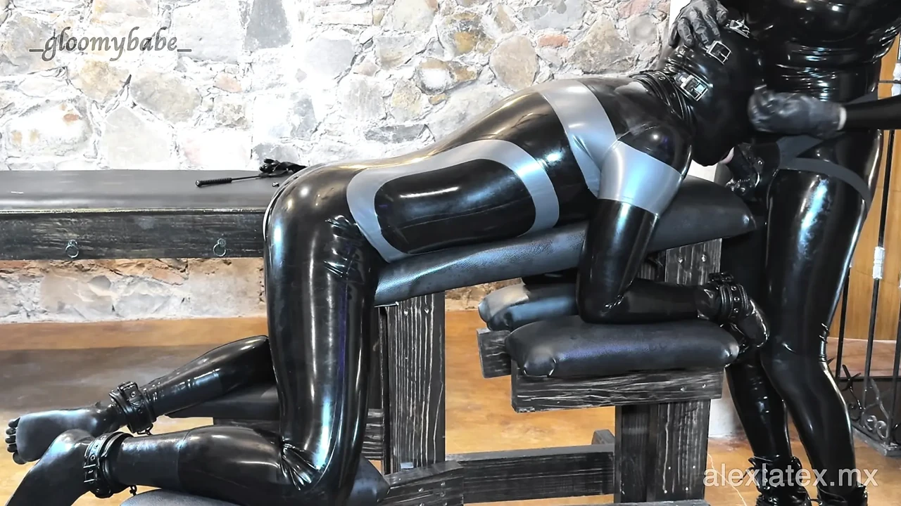 Pegging at the dungeon, Trailer - Gloomy Babe