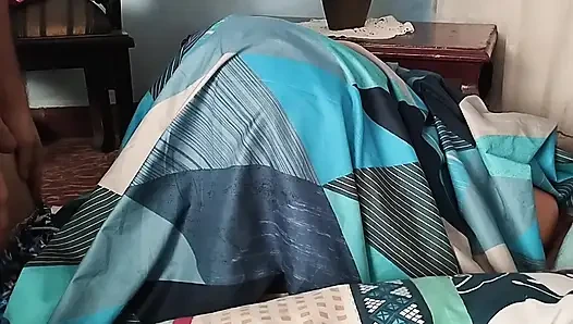 A Panamanian tourist woman with jet-black hair and long ones visiting Colombia gets fucked by a Colombian man