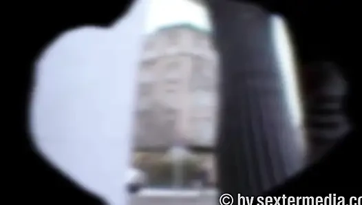 Anne ve kız çift dildo ile seks yapıyor