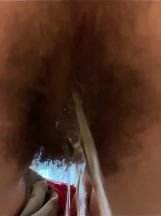 Hairy Pussy Peeing From Behind