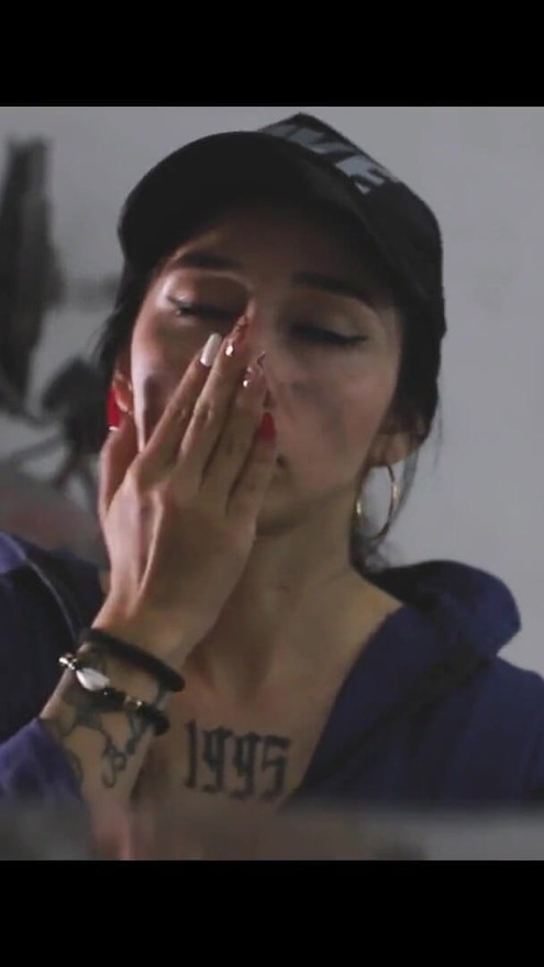 anitta miller & sweet kimmi fixing your car | Clip 1