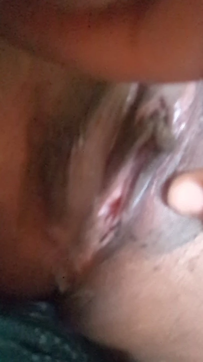 Amateur... Rubbing black pussy