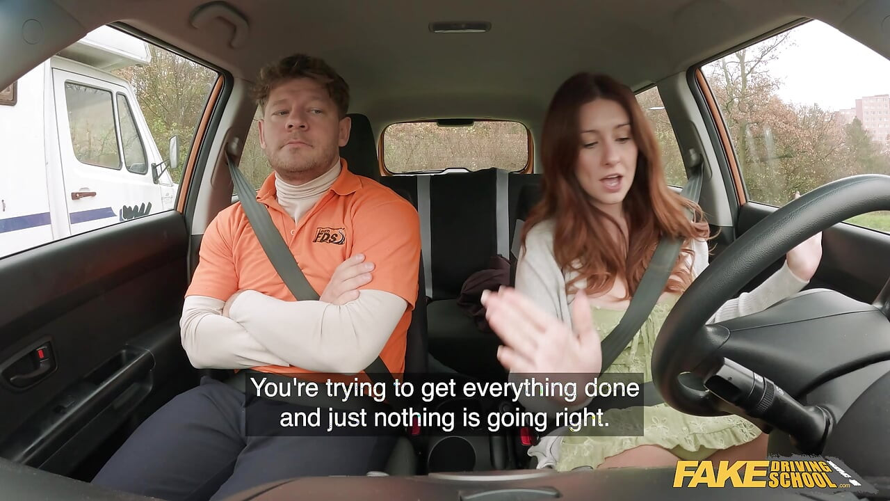 Cerita seks tante seksi inggris yang bikin aku sange berat - fake driving school