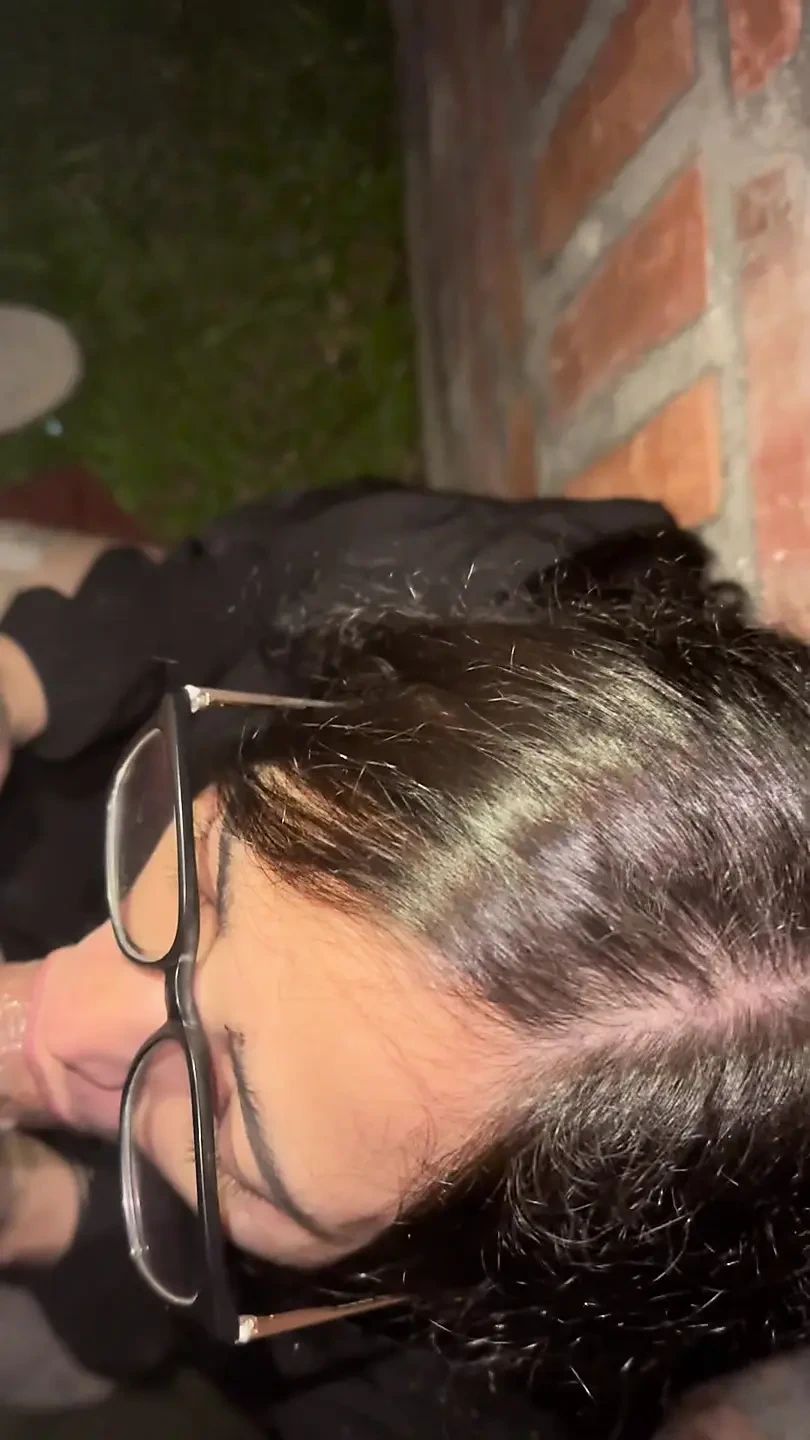 要求吮吸一切, 这样我就可以操我香港的继兄弟Estefani