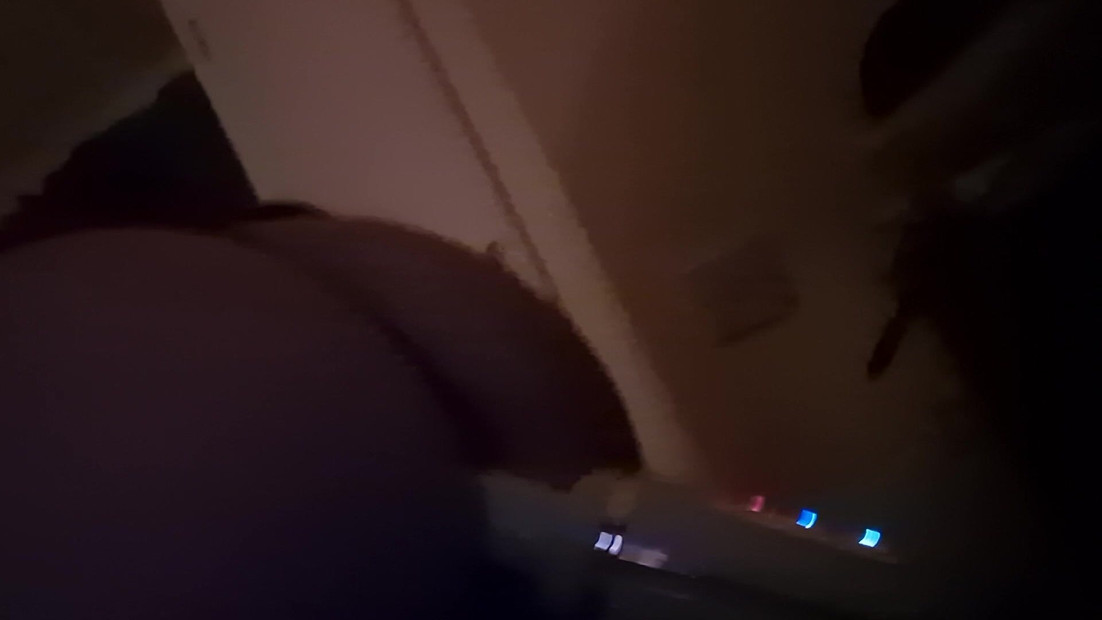 Kurvasta sissy pička