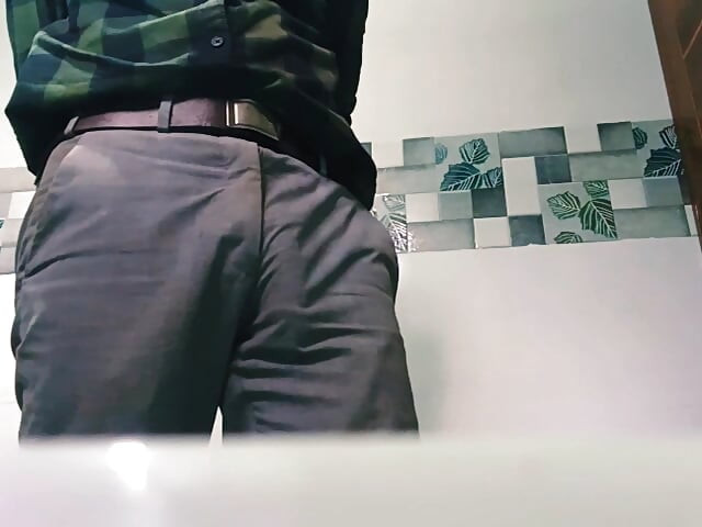 Indian old man mastrubation