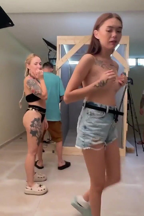 Sex Vlog - Trying Gloryhole for the First Time!