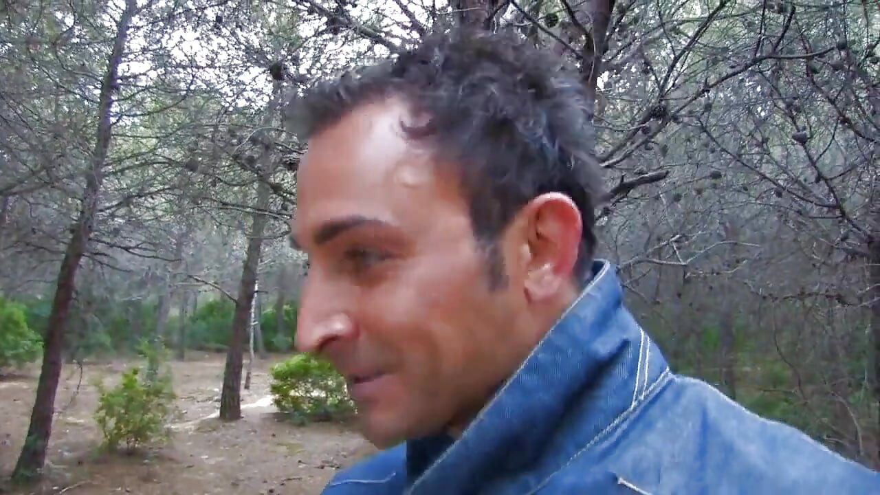 OUTDOOR FUCK in the car, hard and hearty