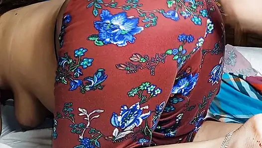 Bangladesi village sister-in-law Nadiya brought me a bag and got on top of me and fucked me.