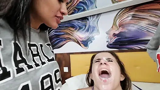 Meludah gang bang pesta ludah ekstrem