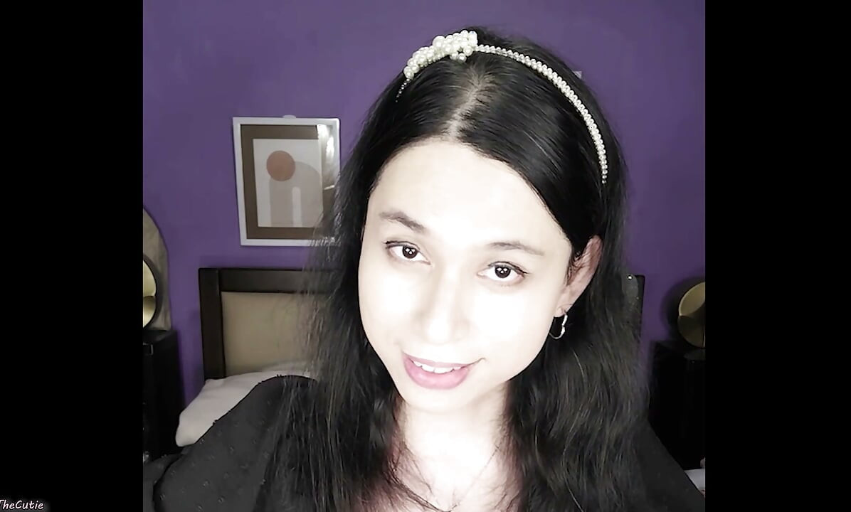 je favoriete tgirl DanitheCutie spuit en pronkt met haar borsten alleen voor jou