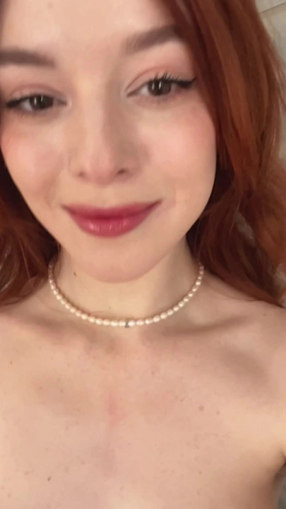 Do you wanna cum on my tits? 🥵