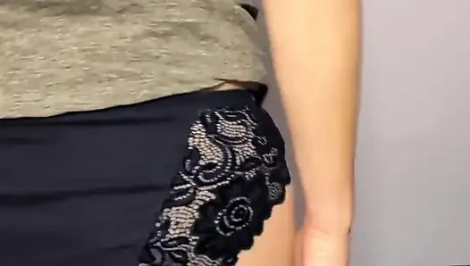 Mini üppige lässt sahnige milf-fotze sprudeln