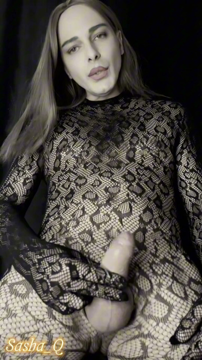 Beautiful trans girl Sasha_Q
