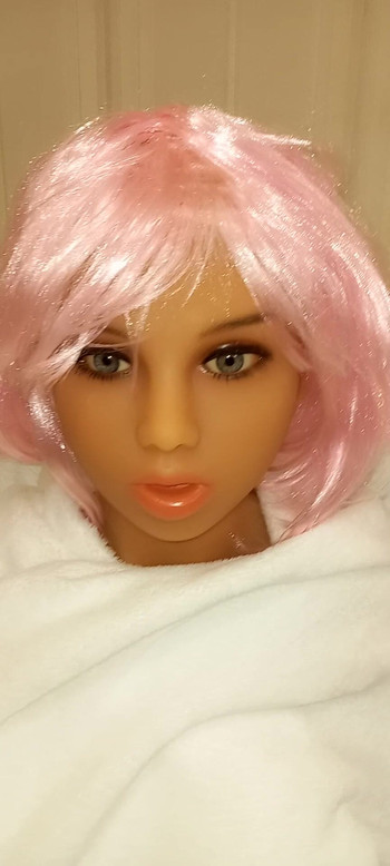 Azi 29 august 2025 acces direct Doll xxx
