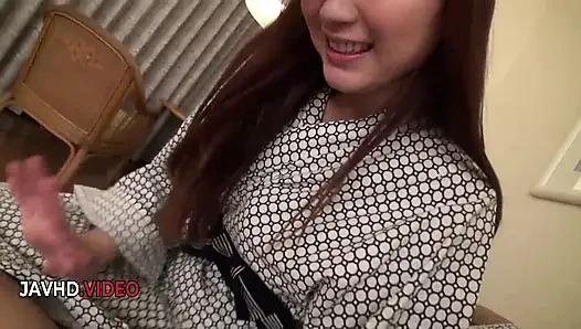 Creampie Mayuka Akimoto Setelah Blowjob dan Ngentot Intens Ala Asia