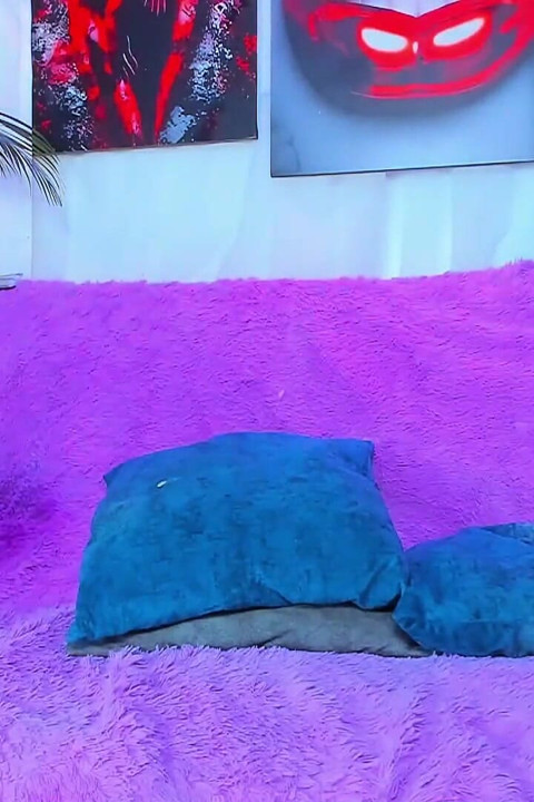 My Hairy Pussy Crushing Her Tongue to Orgasm - Hairy Pussy Worship