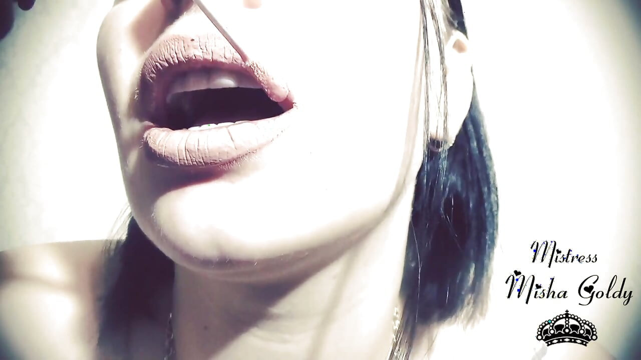 Beide lipstick & gloss jerk off