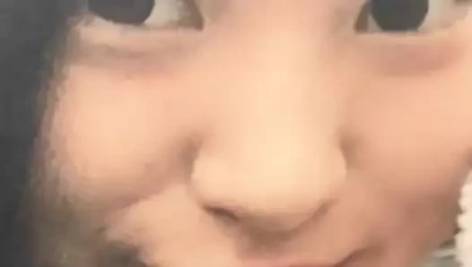 Asya kız öğrenci cumtribute