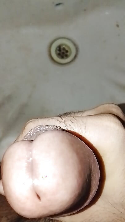 My hard cock want to cum inside your pussy or assI like to show you my masturbation  See my masturbation and follow me