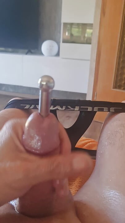 Inserting the dilator