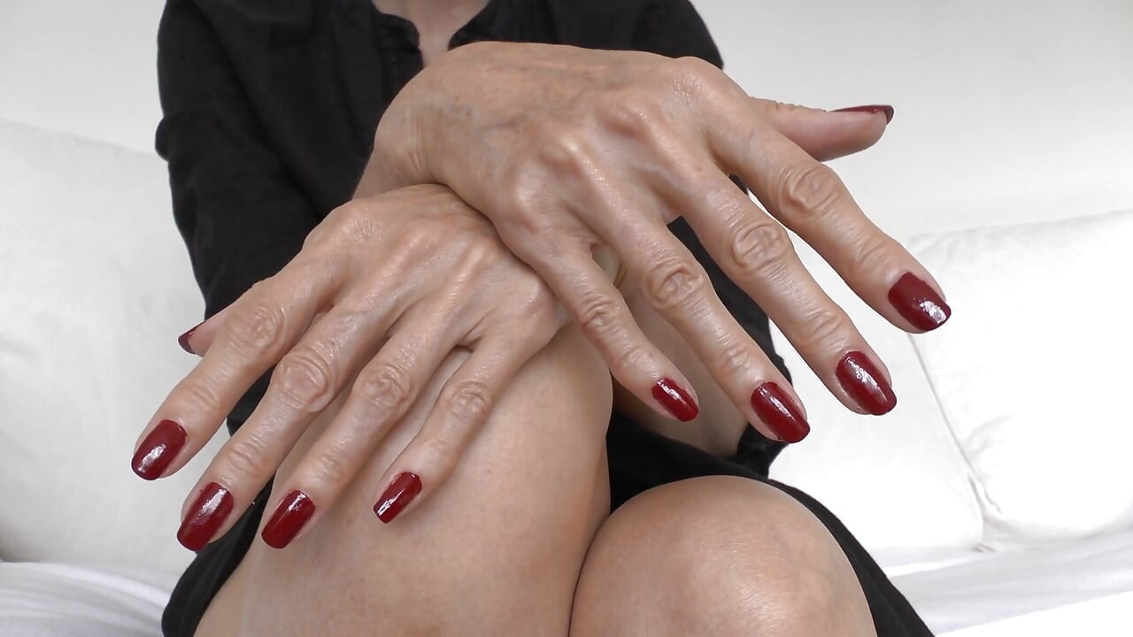 Natural Red Beautiful Fingernails, JOI Lady Victoria Valente