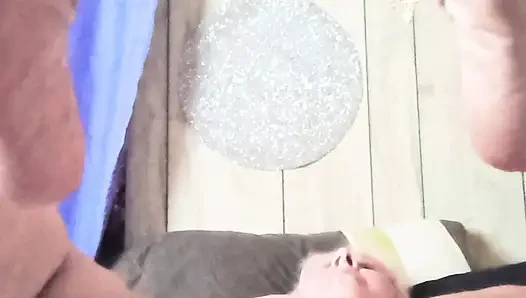 Knock Knock Princess üvey babası oynamak istiyor